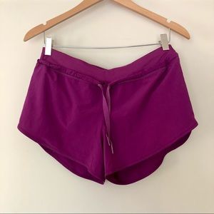 Lululemon 3” lined shorts with drawstring